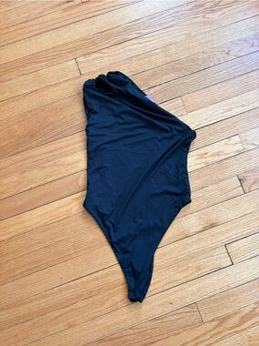 Edikted Black One Shoulder One Piece Swimsuit Minimalist Resort Swimwear